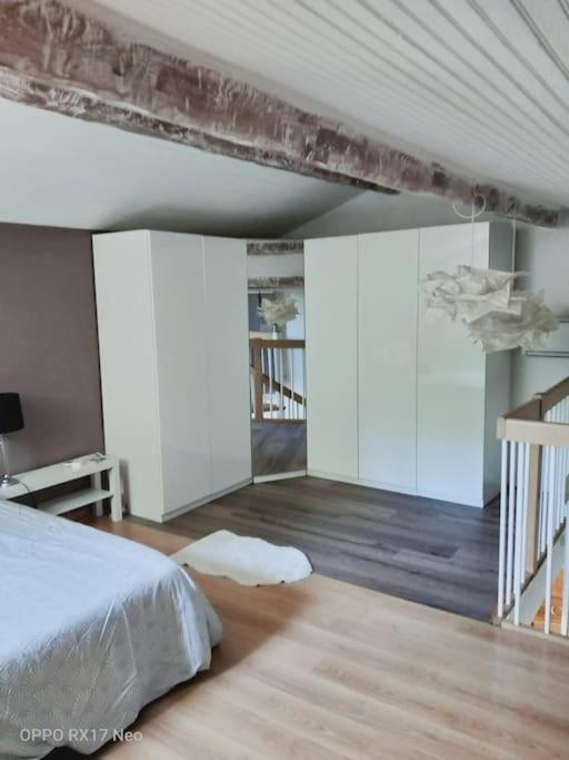 Appartement Au Coeur Du Village De Callian Екстер'єр фото